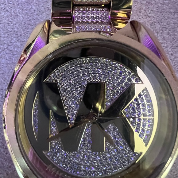 144 Michael Kors Watch with Bling - Picture 2 of 4
